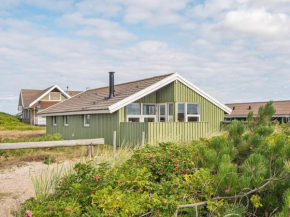 Immaculate Holiday Home in Hvide Sande with Sauna